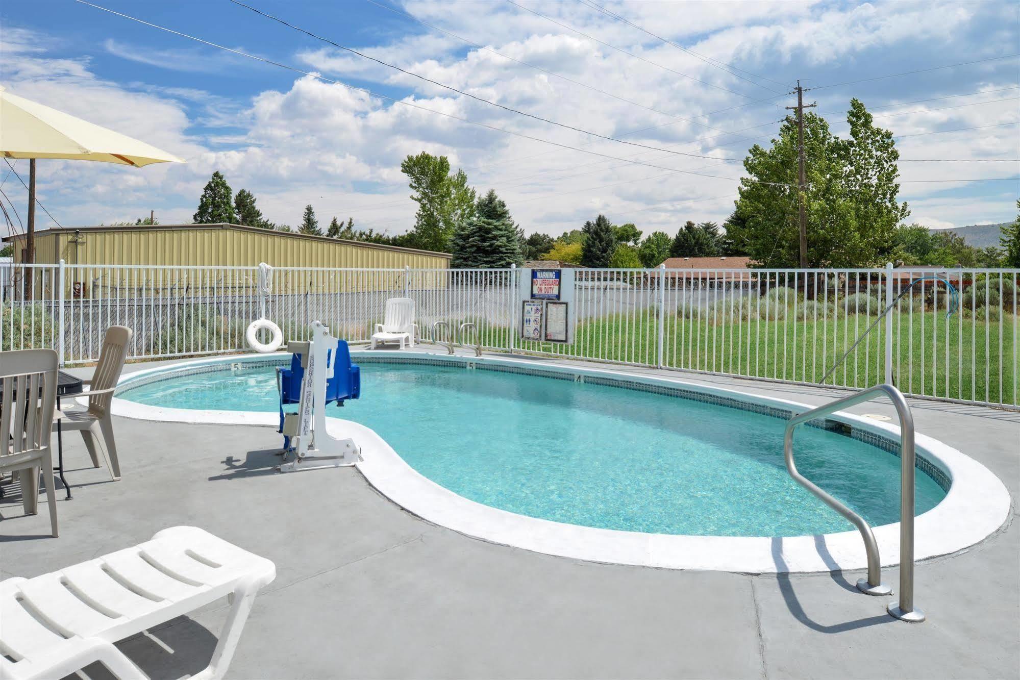Americas Best Value Inn - Carson City Exterior foto